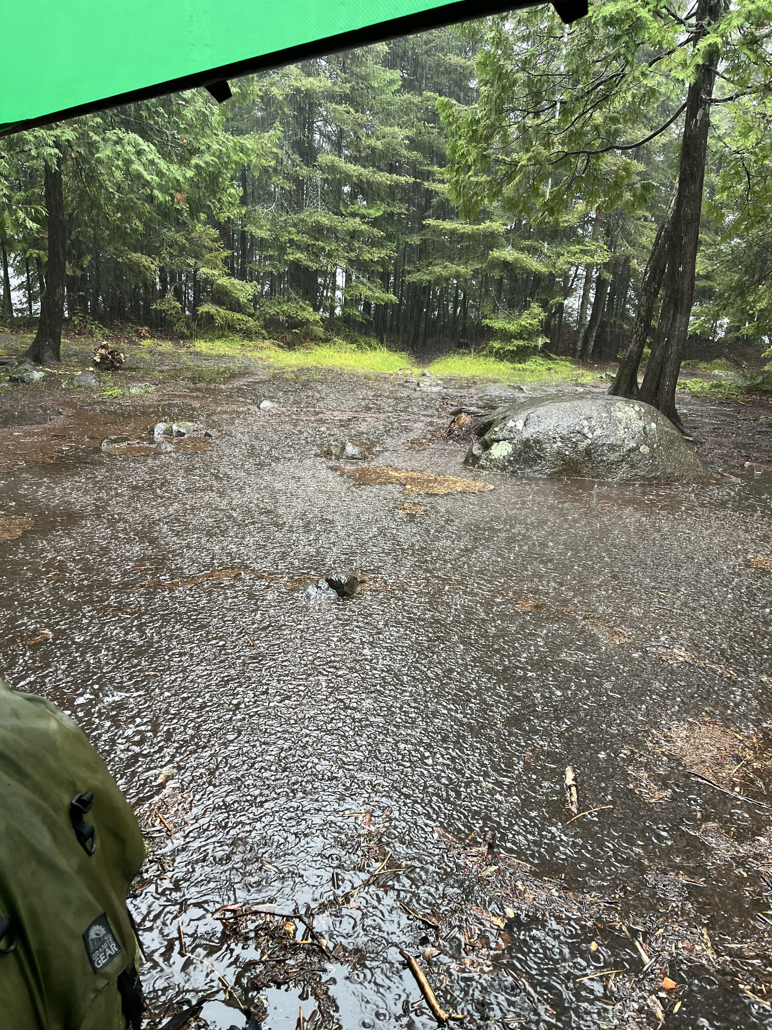 Heavy Rain on Alton Lake 7-23-2025